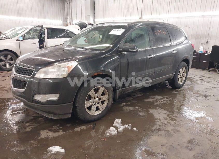 Photo 2 of 2011 Chevrolet Traverse 2LT (VIN 1GNKVJEDXBJ159365)