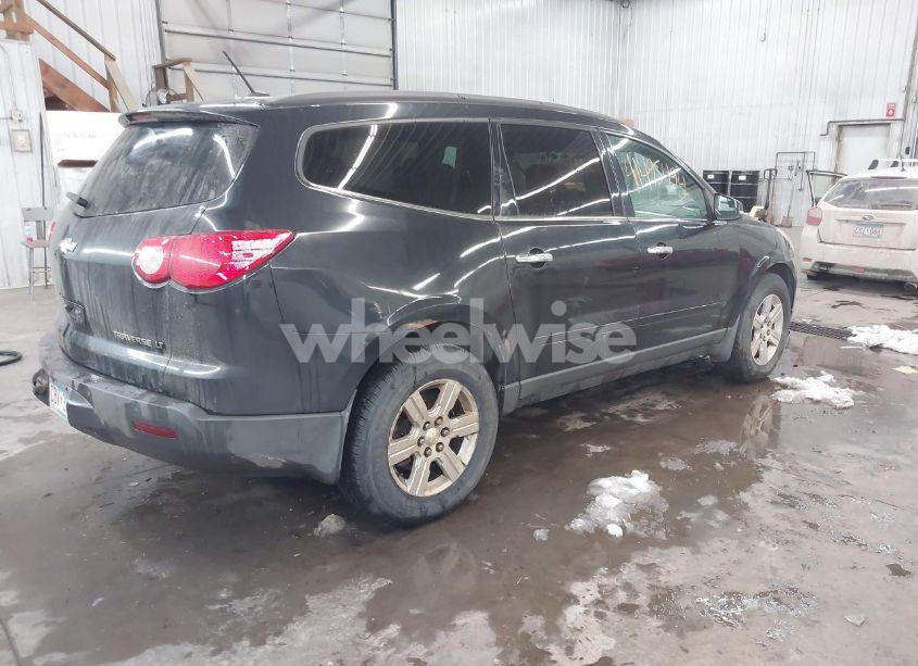 Photo 4 of 2011 Chevrolet Traverse 2LT (VIN 1GNKVJEDXBJ159365)