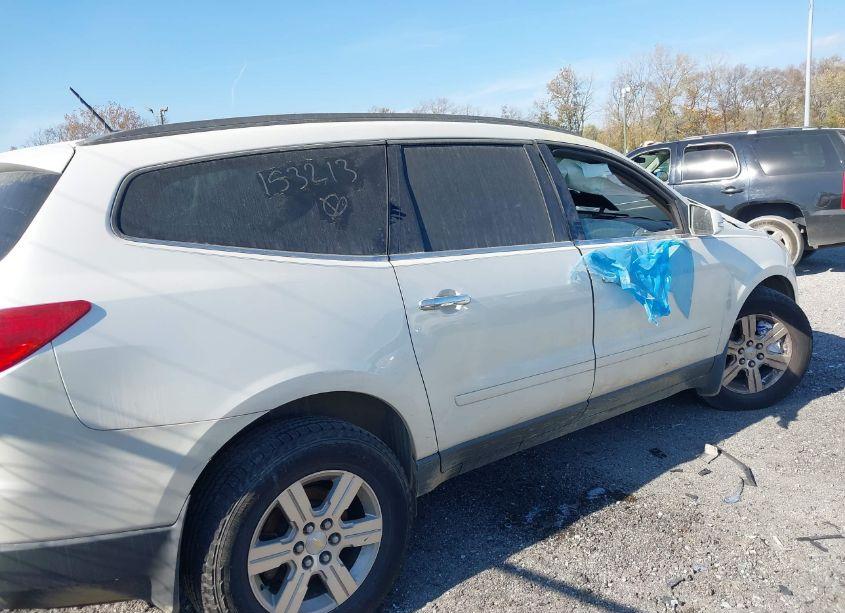 Photo 4 of 2012 Chevrolet Traverse 2LT (VIN 1GNKVJEDXCJ153213)