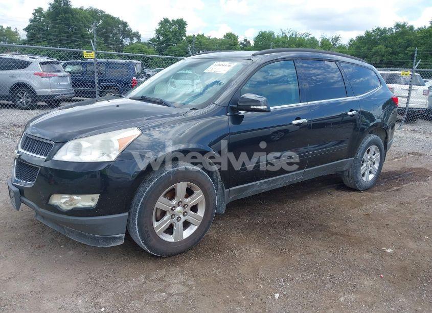 Photo 2 of 2012 Chevrolet Traverse 2LT (VIN 1GNKVJEDXCJ227326)