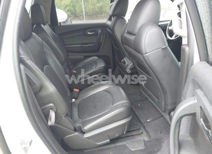 Photo 8 of 2012 Chevrolet Traverse 2LT (VIN 1GNKVJEDXCJ412878)