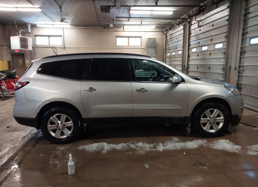 Photo 13 of 2013 Chevrolet Traverse 2LT (VIN 1GNKVJKD0DJ215787)