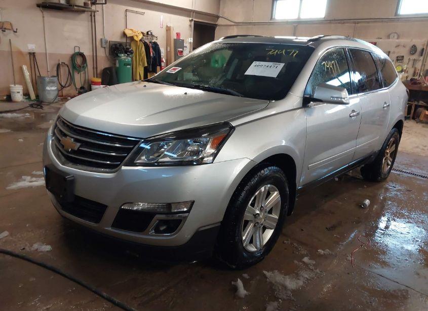 Photo 2 of 2013 Chevrolet Traverse 2LT (VIN 1GNKVJKD0DJ215787)