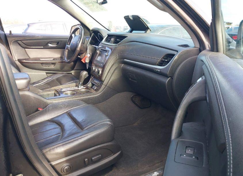 Photo 5 of 2015 Chevrolet Traverse LTZ (VIN 1GNKVJKD0FJ279346)