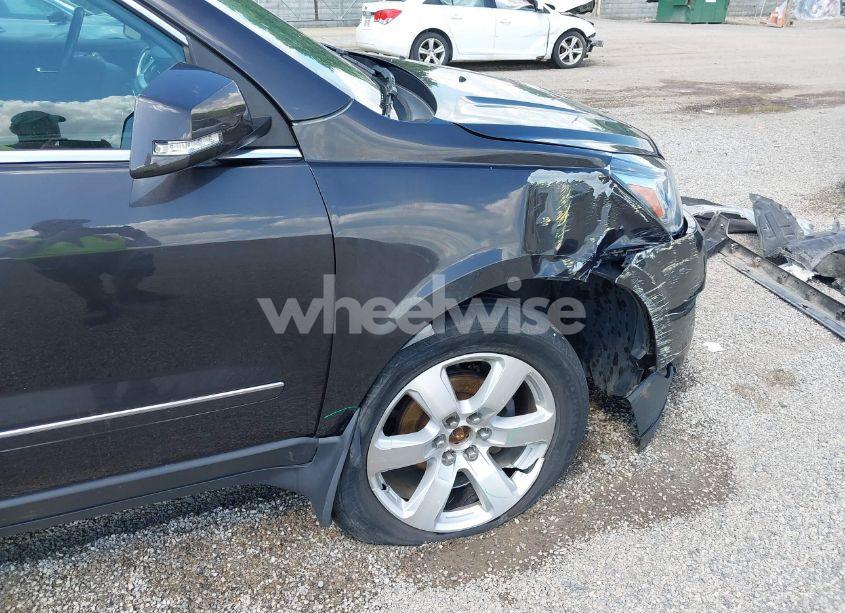 Photo 18 of 2017 Chevrolet Traverse PREMIER (VIN 1GNKVJKD0HJ148985)