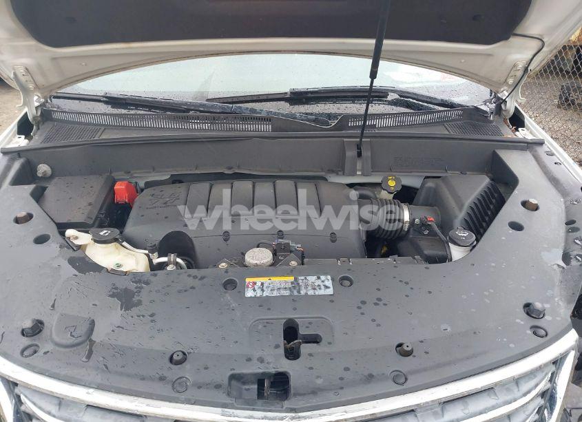 Photo 10 of 2013 Chevrolet Traverse 2LT (VIN 1GNKVJKD1DJ217693)