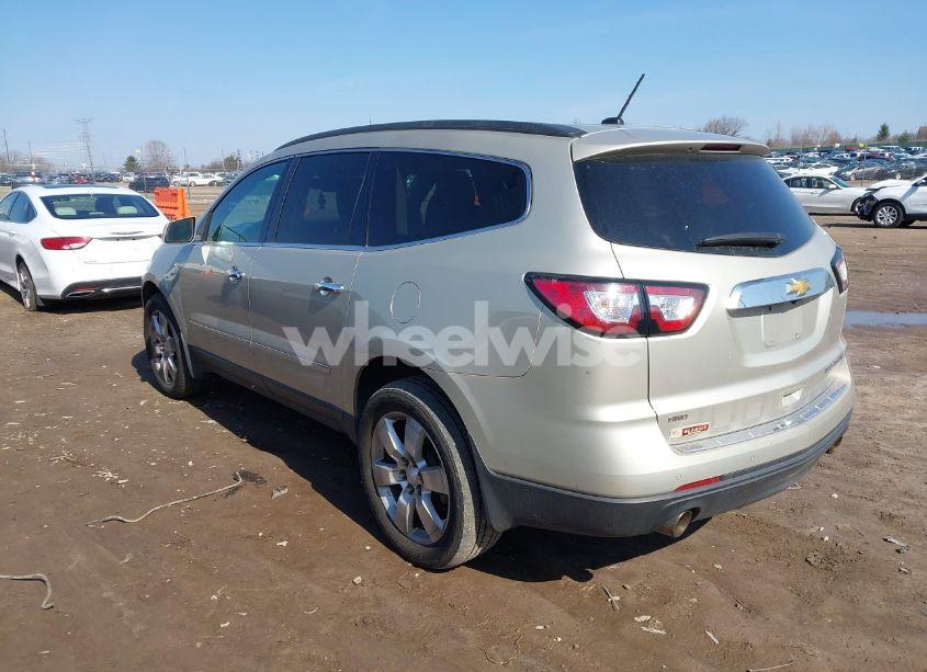 Photo 3 of 2014 Chevrolet Traverse LTZ (VIN 1GNKVJKD1EJ275000)