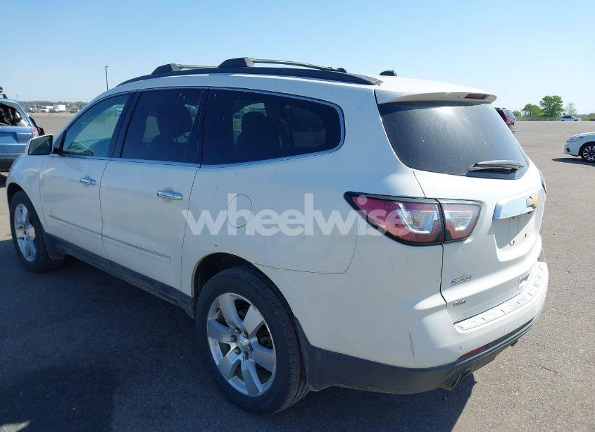 Photo 3 of 2014 Chevrolet Traverse LTZ (VIN 1GNKVJKD1EJ348334)