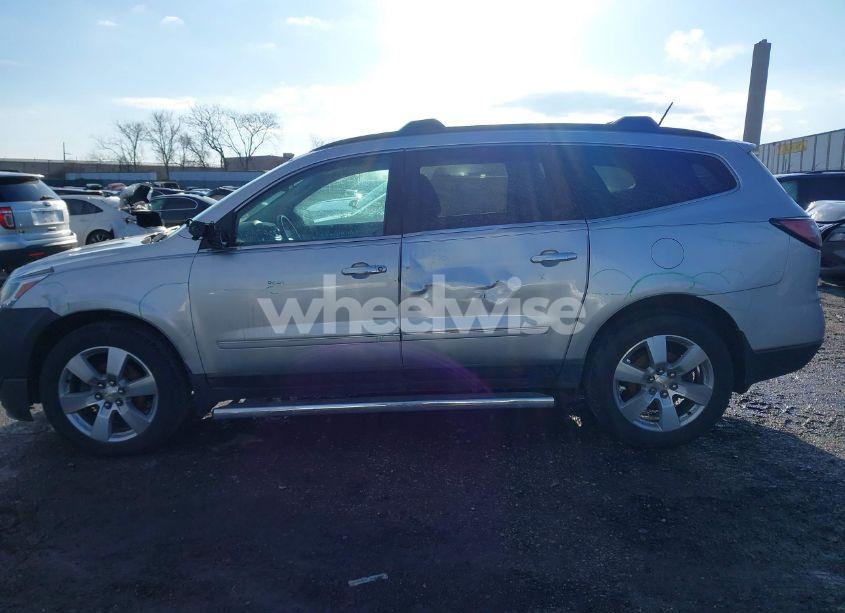 Photo 13 of 2014 Chevrolet Traverse LTZ (VIN 1GNKVJKD2EJ357527)