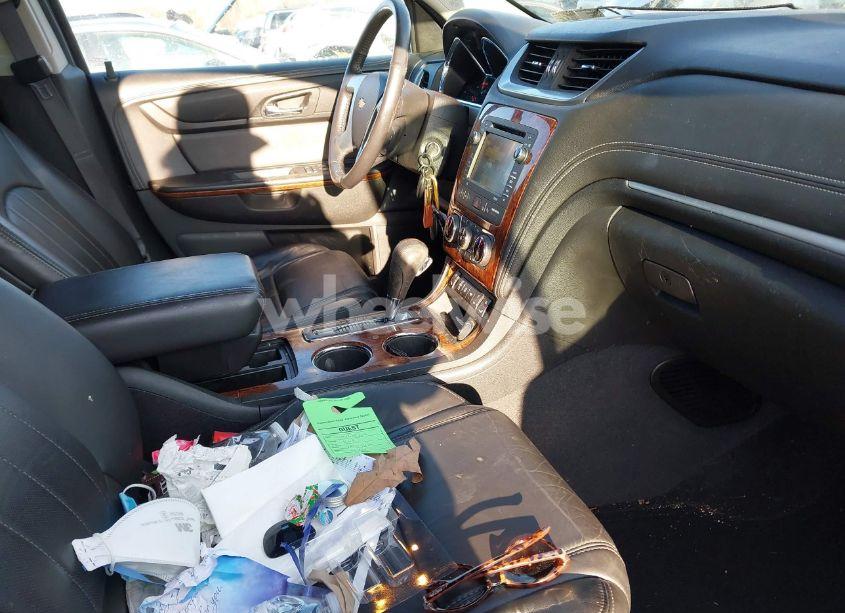 Photo 5 of 2014 Chevrolet Traverse LTZ (VIN 1GNKVJKD2EJ357527)