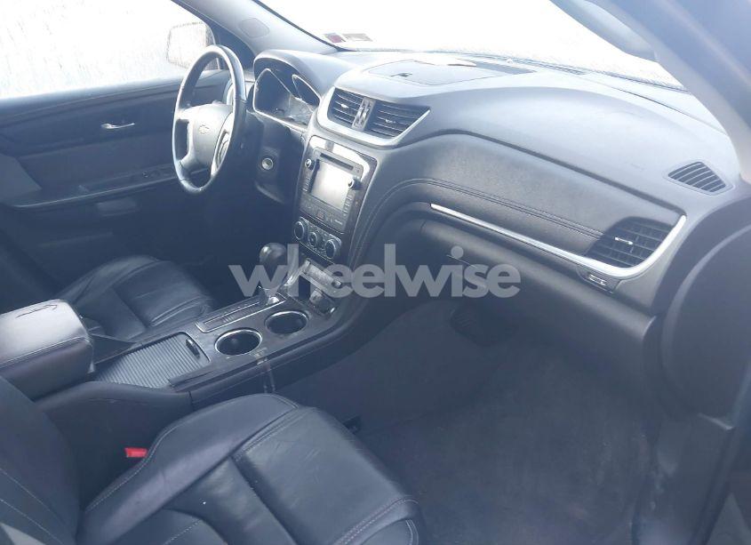 Photo 5 of 2015 Chevrolet Traverse LTZ (VIN 1GNKVJKD2FJ312654)