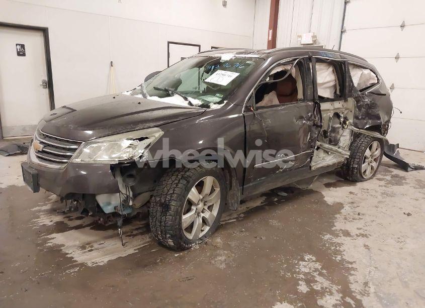 Photo 2 of 2015 Chevrolet Traverse LTZ (VIN 1GNKVJKD2FJ326327)