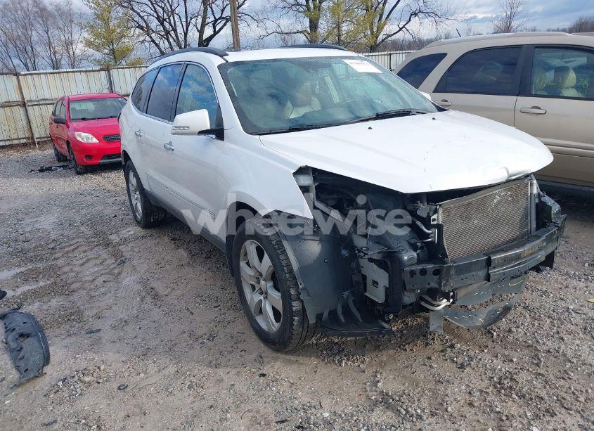 2016 Chevrolet Traverse LTZ (VIN 1GNKVJKD2GJ104968) main photo