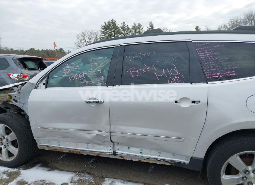 Photo 15 of 2016 Chevrolet Traverse LTZ (VIN 1GNKVJKD2GJ180352)