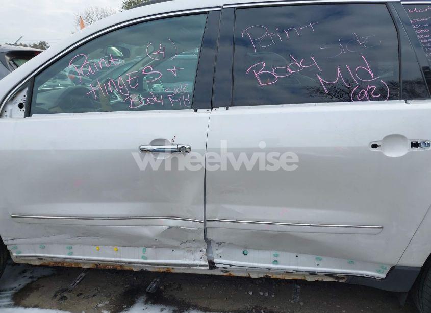 Photo 18 of 2016 Chevrolet Traverse LTZ (VIN 1GNKVJKD2GJ180352)