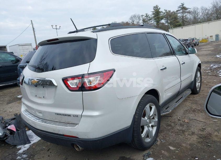 Photo 4 of 2016 Chevrolet Traverse LTZ (VIN 1GNKVJKD2GJ180352)