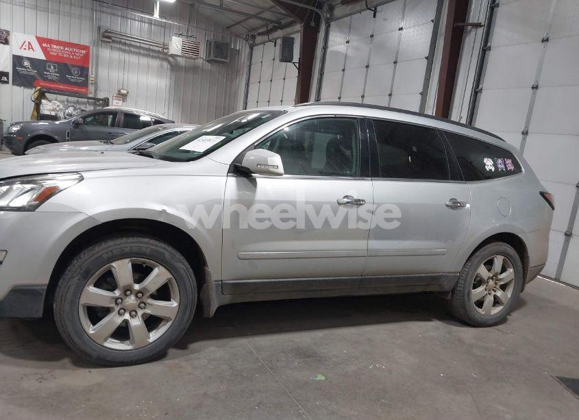 Photo 14 of 2017 Chevrolet Traverse PREMIER (VIN 1GNKVJKD2HJ188629)
