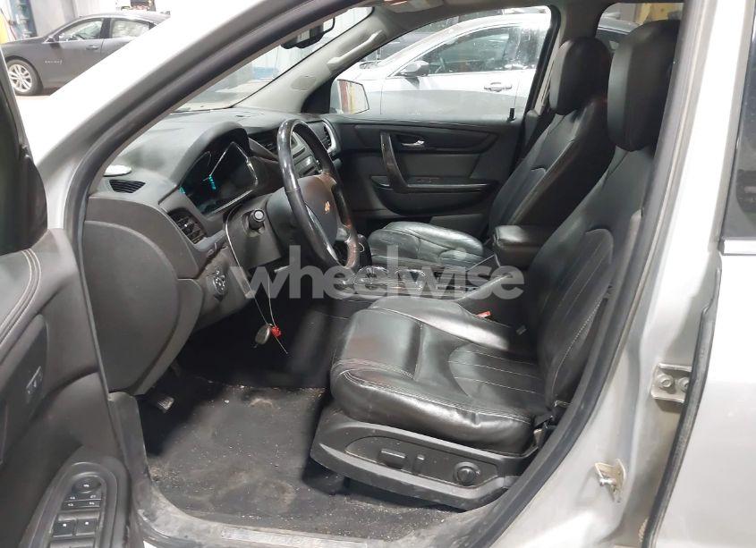 Photo 5 of 2017 Chevrolet Traverse PREMIER (VIN 1GNKVJKD2HJ188629)