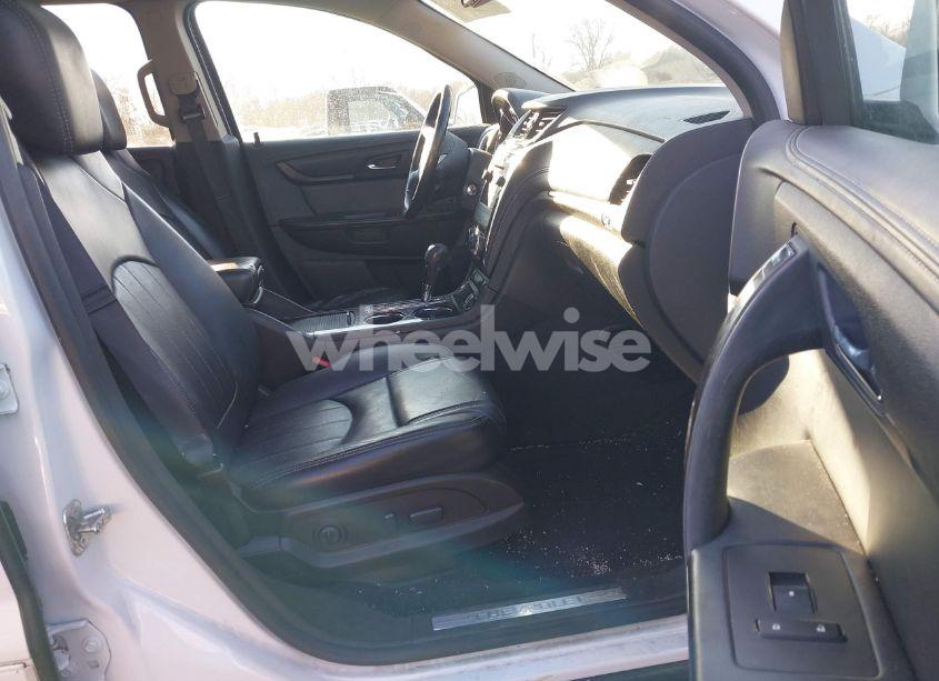 Photo 5 of 2017 Chevrolet Traverse PREMIER (VIN 1GNKVJKD2HJ202450)