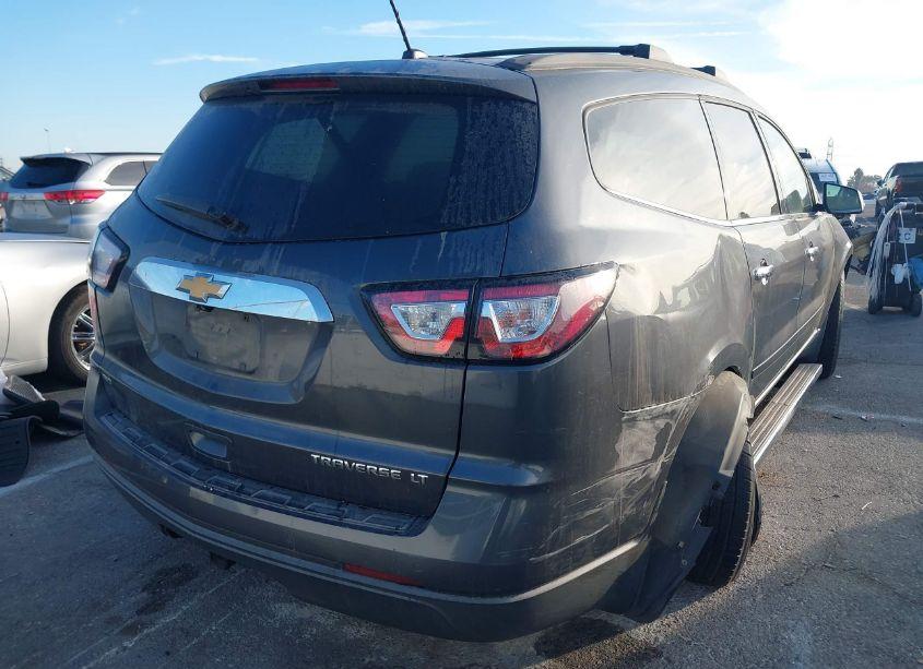 Photo 4 of 2013 Chevrolet Traverse 2LT (VIN 1GNKVJKD3DJ225052)