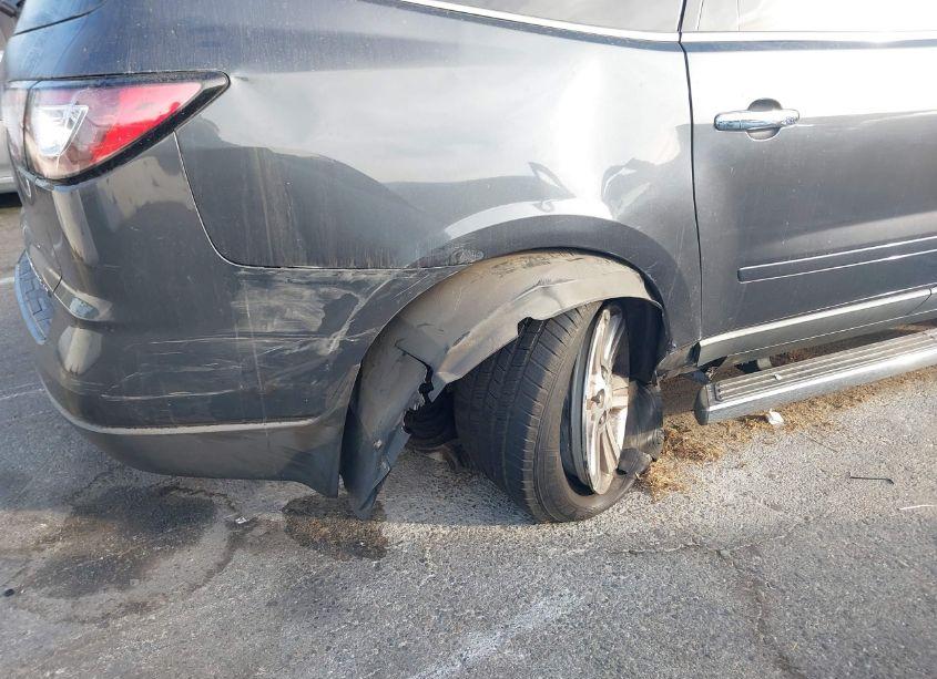 Photo 6 of 2013 Chevrolet Traverse 2LT (VIN 1GNKVJKD3DJ225052)