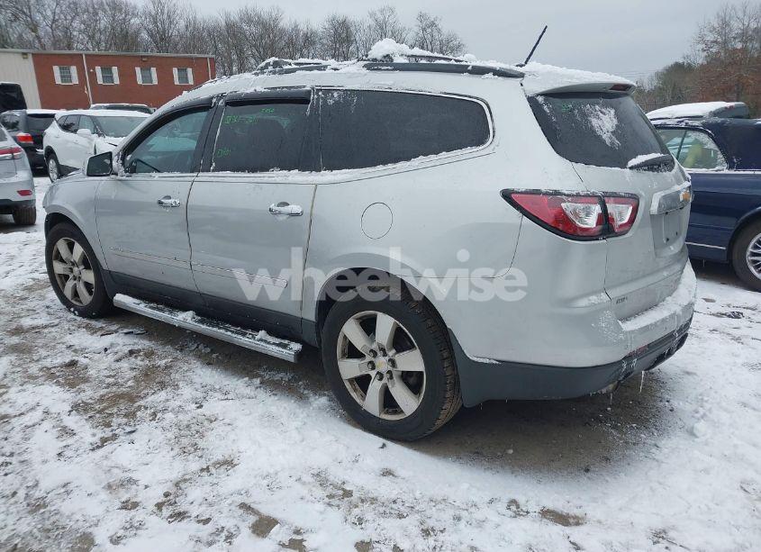 Photo 3 of 2014 Chevrolet Traverse LTZ (VIN 1GNKVJKD3EJ186156)