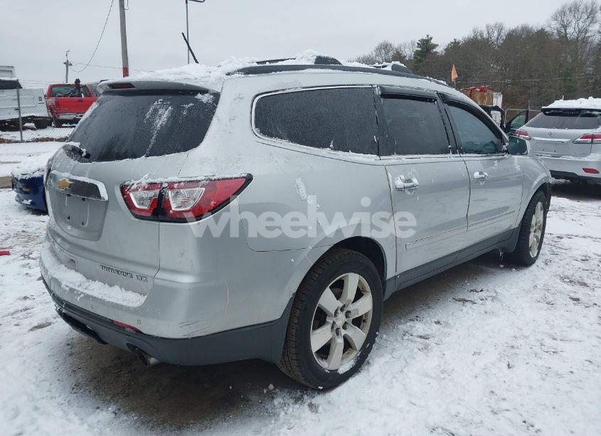 Photo 4 of 2014 Chevrolet Traverse LTZ (VIN 1GNKVJKD3EJ186156)