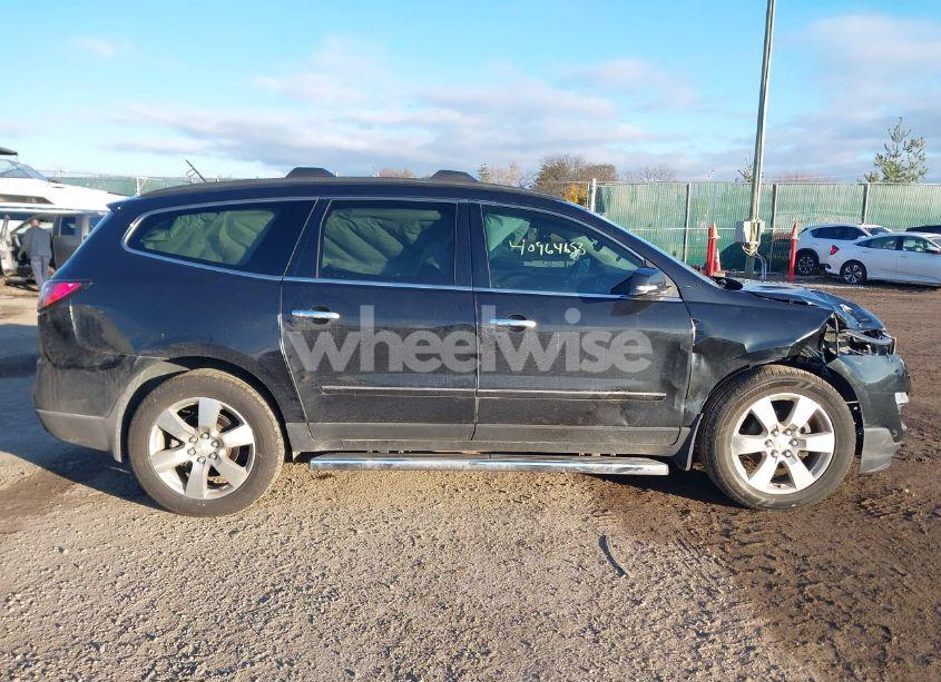 Photo 13 of 2014 Chevrolet Traverse LTZ (VIN 1GNKVJKD3EJ238546)