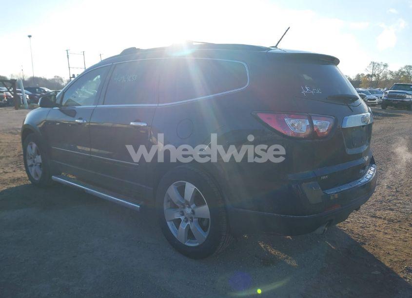 Photo 3 of 2014 Chevrolet Traverse LTZ (VIN 1GNKVJKD3EJ238546)