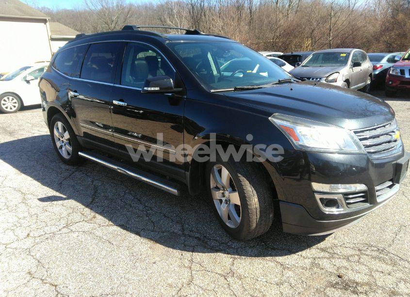 2015 Chevrolet Traverse LTZ (VIN 1GNKVJKD5FJ296143) main photo