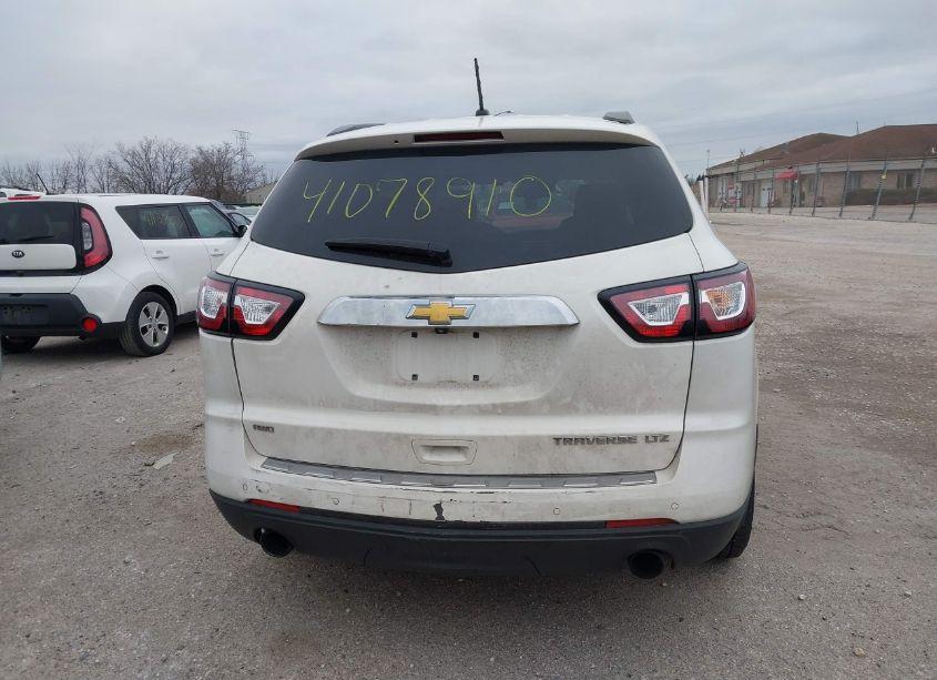 Photo 16 of 2015 Chevrolet Traverse LTZ (VIN 1GNKVJKD5FJ326385)