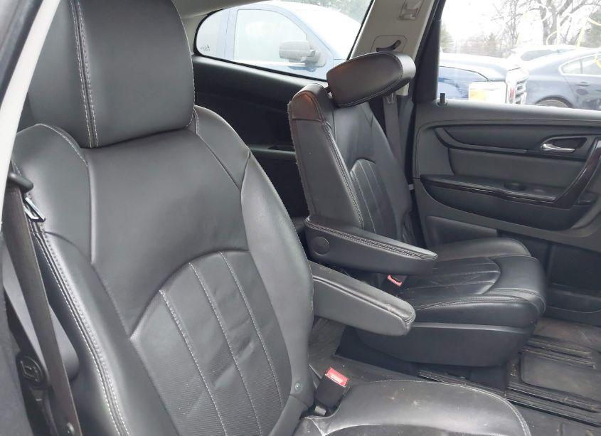 Photo 18 of 2015 Chevrolet Traverse LTZ (VIN 1GNKVJKD5FJ326385)