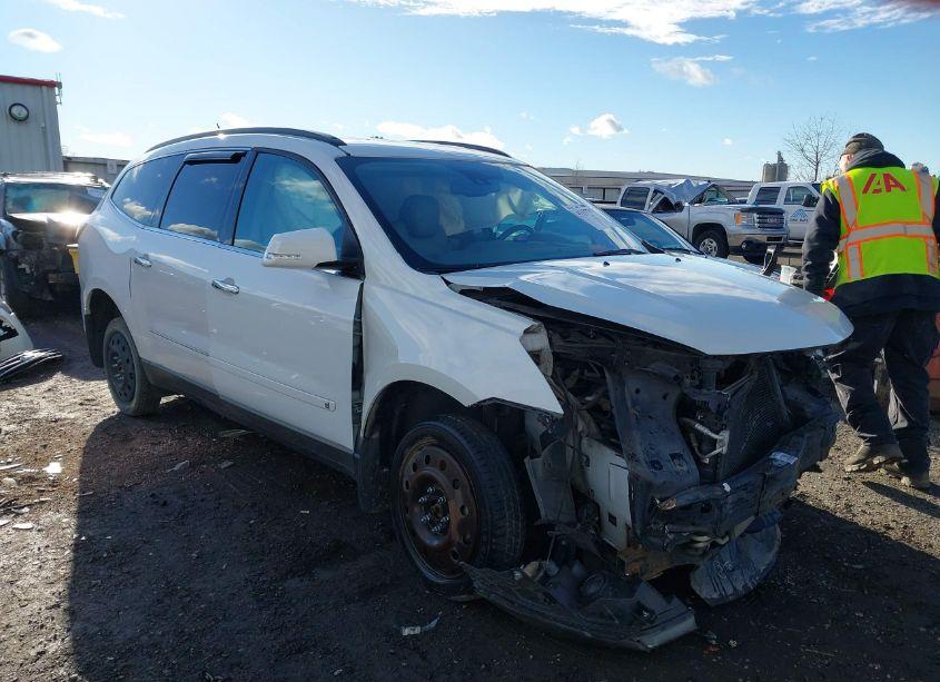 2017 Chevrolet Traverse PREMIER (VIN 1GNKVJKD5HJ193257) main photo