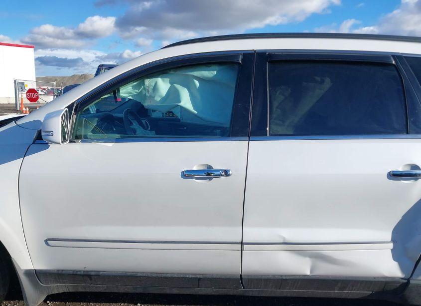 Photo 15 of 2017 Chevrolet Traverse PREMIER (VIN 1GNKVJKD5HJ193257)