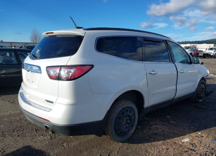 Photo 4 of 2017 Chevrolet Traverse PREMIER (VIN 1GNKVJKD5HJ193257)