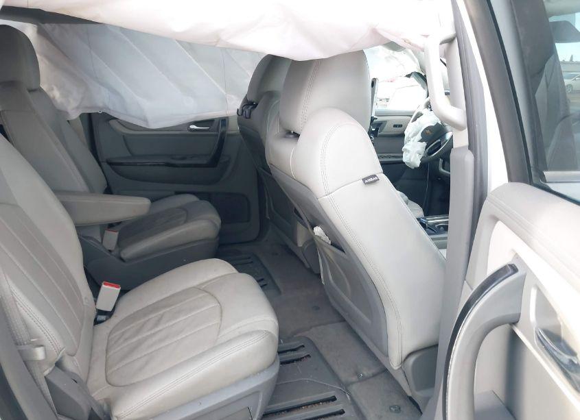 Photo 8 of 2017 Chevrolet Traverse PREMIER (VIN 1GNKVJKD5HJ193257)