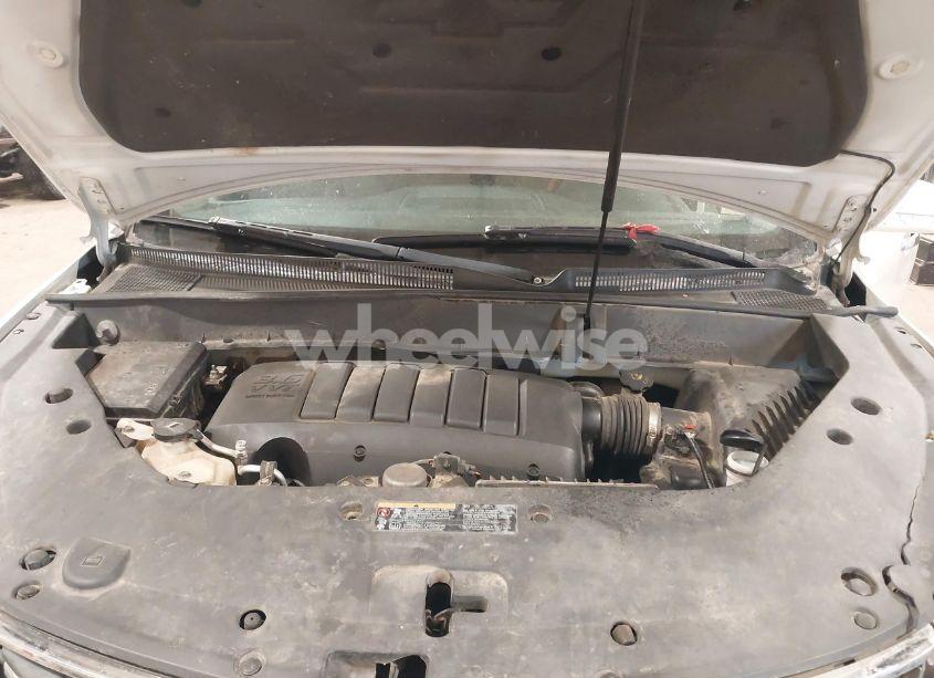 Photo 10 of 2013 Chevrolet Traverse 2LT (VIN 1GNKVJKD7DJ116416)