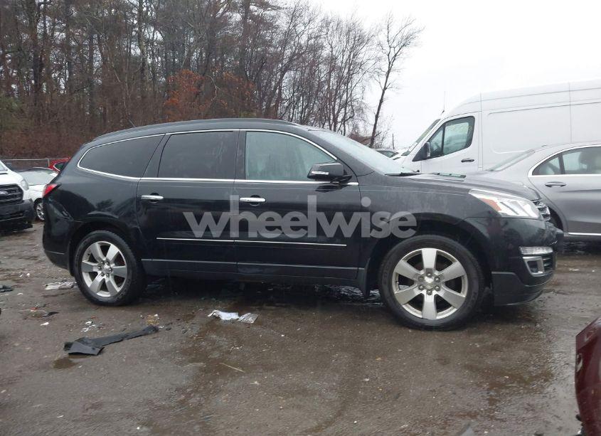 Photo 13 of 2015 Chevrolet Traverse LTZ (VIN 1GNKVJKD7FJ257196)