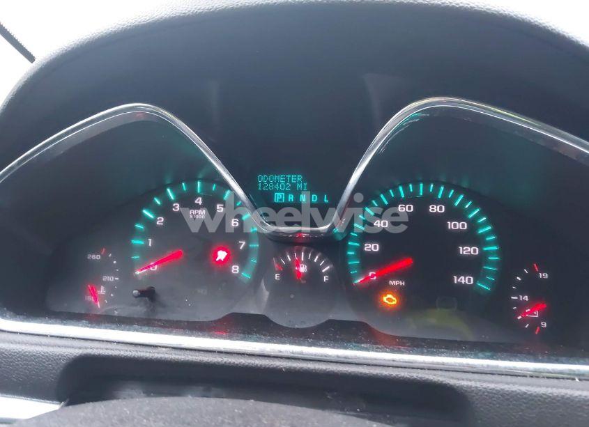 Photo 7 of 2015 Chevrolet Traverse LTZ (VIN 1GNKVJKD7FJ257196)