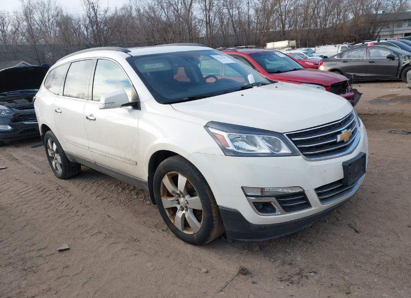 2014 Chevrolet Traverse LTZ (VIN 1GNKVJKD8EJ132612) main photo