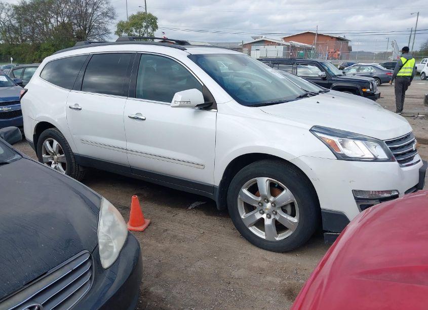 2016 Chevrolet Traverse LTZ (VIN 1GNKVJKD8GJ264787) main photo