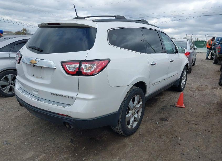 Photo 4 of 2016 Chevrolet Traverse LTZ (VIN 1GNKVJKD8GJ264787)
