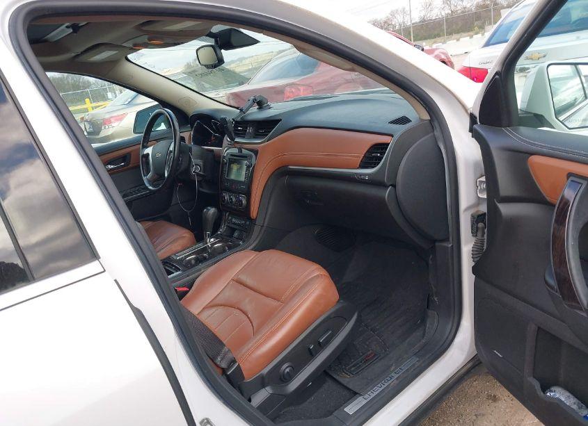 Photo 5 of 2016 Chevrolet Traverse LTZ (VIN 1GNKVJKD8GJ264787)