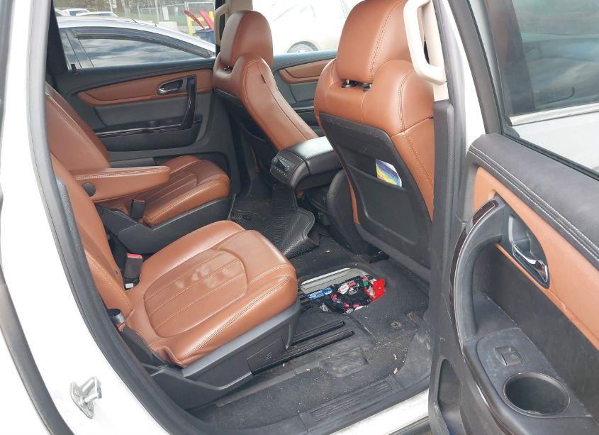 Photo 8 of 2016 Chevrolet Traverse LTZ (VIN 1GNKVJKD8GJ264787)