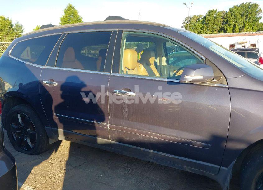 Photo 13 of 2014 Chevrolet Traverse LTZ (VIN 1GNKVJKD9EJ131792)