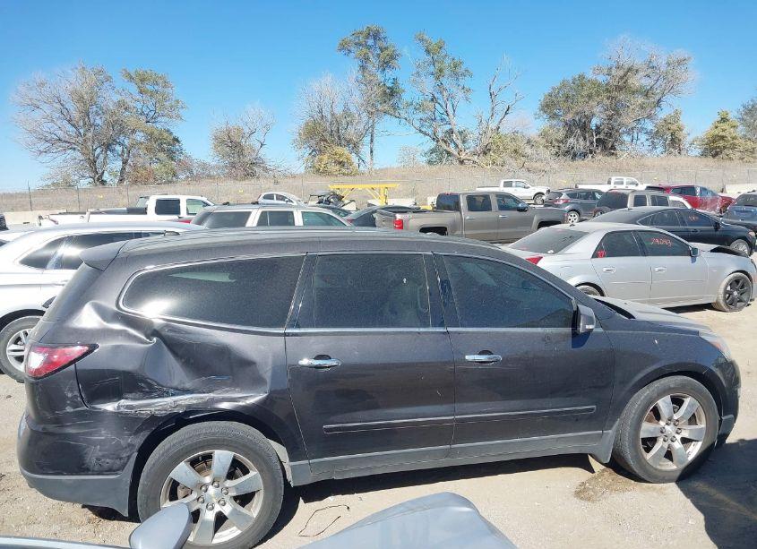 Photo 13 of 2014 Chevrolet Traverse LTZ (VIN 1GNKVJKDXEJ251360)