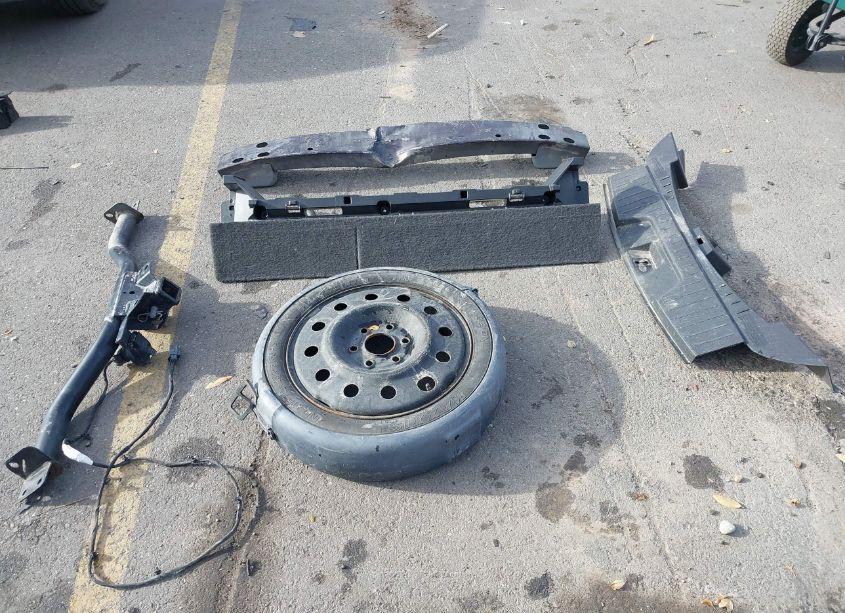 Photo 12 of 2015 Chevrolet Traverse LTZ (VIN 1GNKVJKDXFJ155097)