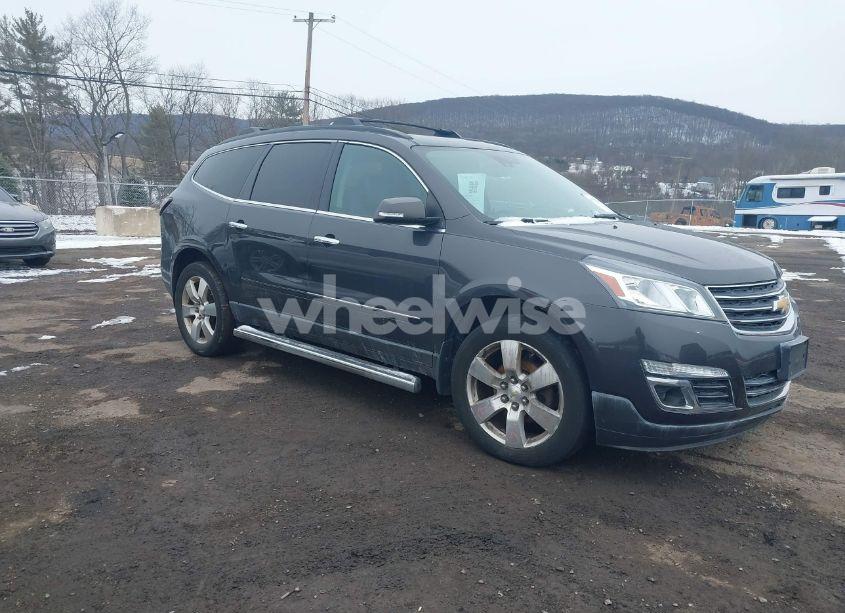 2015 Chevrolet Traverse LTZ (VIN 1GNKVJKDXFJ368261) main photo