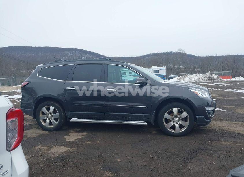 Photo 13 of 2015 Chevrolet Traverse LTZ (VIN 1GNKVJKDXFJ368261)