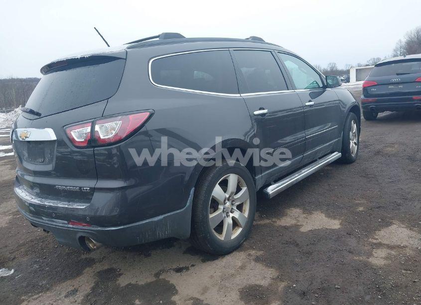 Photo 4 of 2015 Chevrolet Traverse LTZ (VIN 1GNKVJKDXFJ368261)